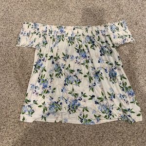 American Eagle Off the Shoulder floral shirt